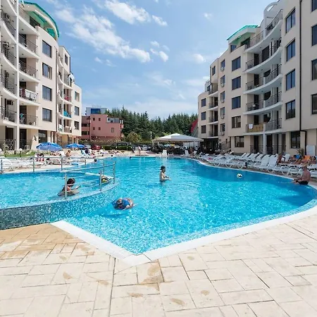 ❤2bedroom Aprtmnt W Kitchen,pool View,washer❤rf❤ Apartman *